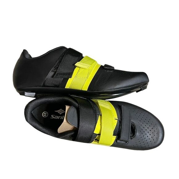 Athletic_Shoes